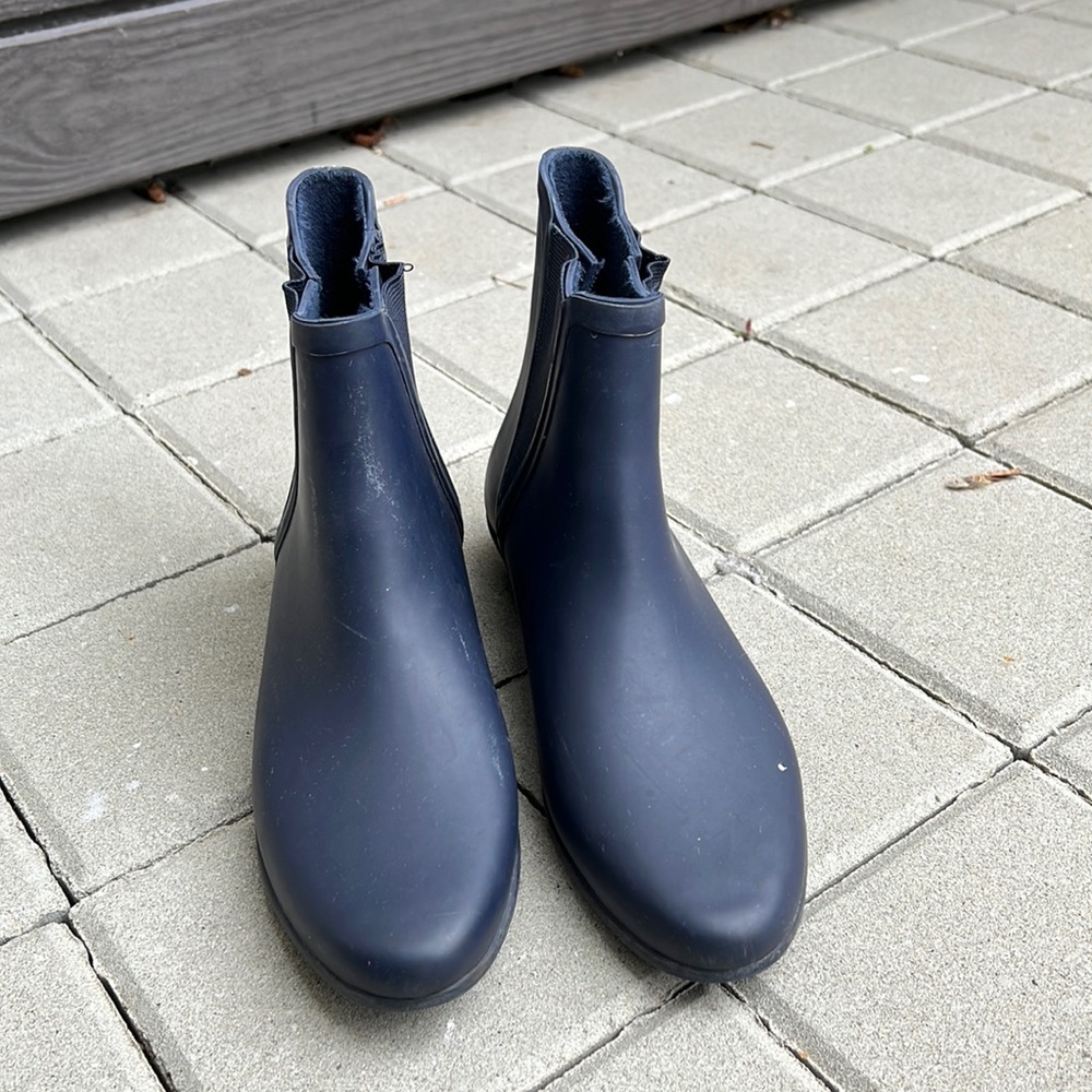 Loeffler randall rain boots navy